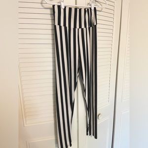Black & White Striped Leggings
